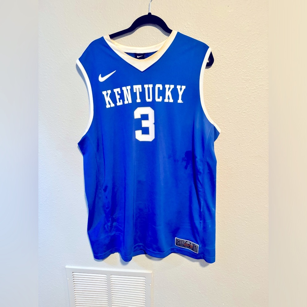 Kentucky Wildcats Nike Elite Basketball Jersey #3 (Size XL)